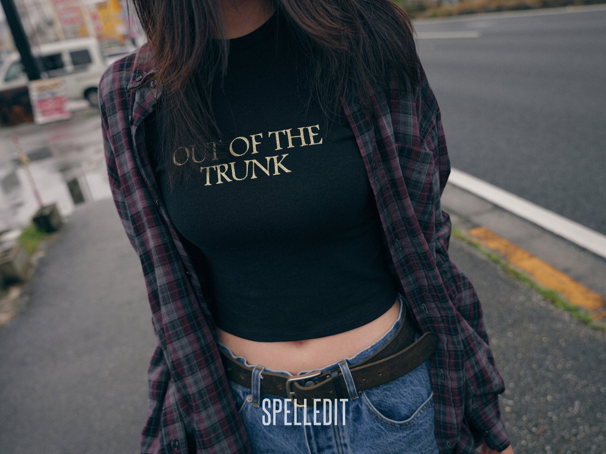 OUT OF TRUNK T-SHIRT