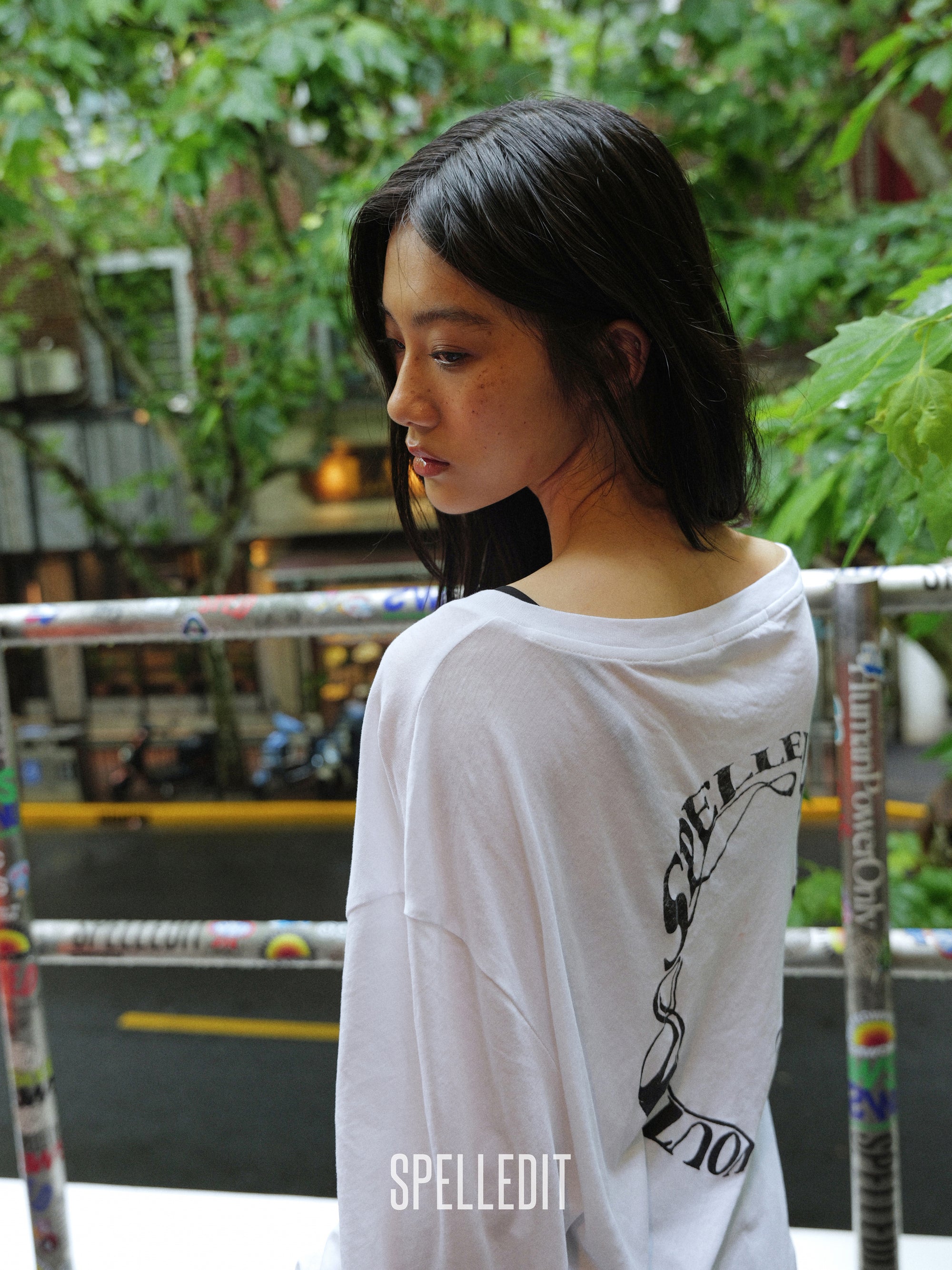 [6/22 PRE]LOOSE FIT HENLEY LONG SLEEVE T-SHIRT